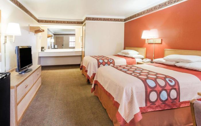 Super 8 By Wyndham Mount Vernon