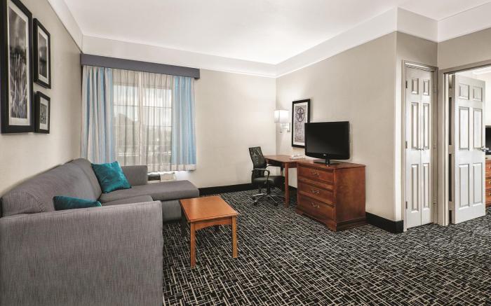 La Quinta Inn & Suites by Wyndham Houston Rosenberg