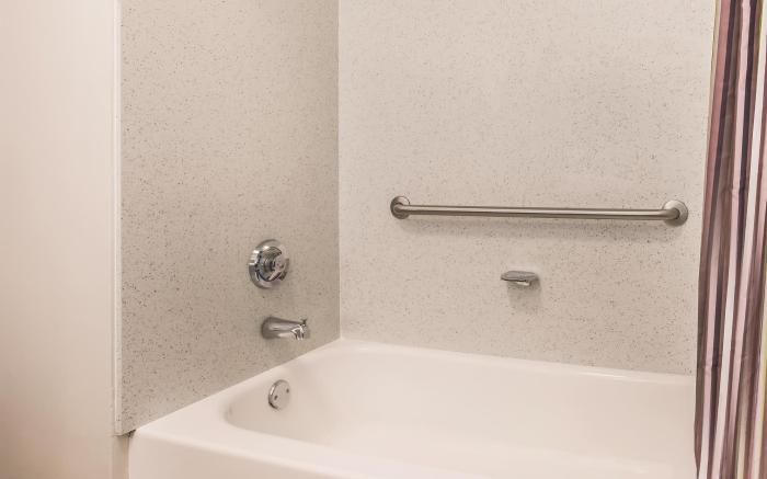 La Quinta Inn & Suites by Wyndham Chambersburg