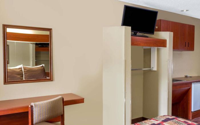 Microtel Inn & Suites by Wyndham Norcross