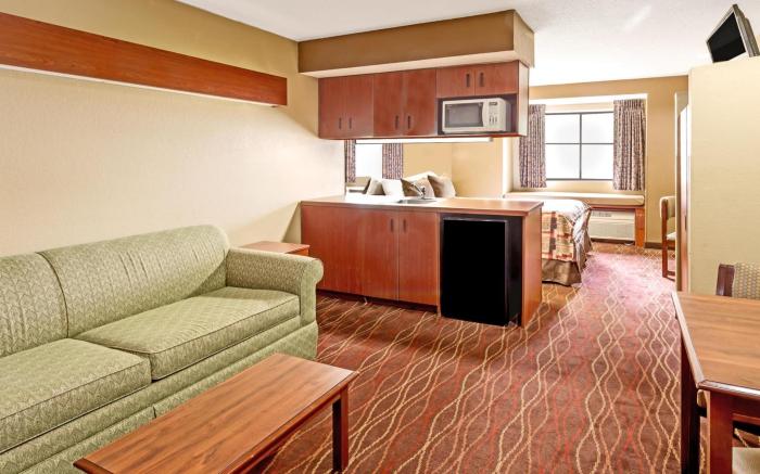 Microtel Inn & Suites by Wyndham Norcross