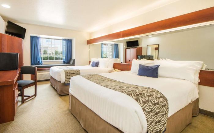 Microtel Inn & Suites by Wyndham Miami