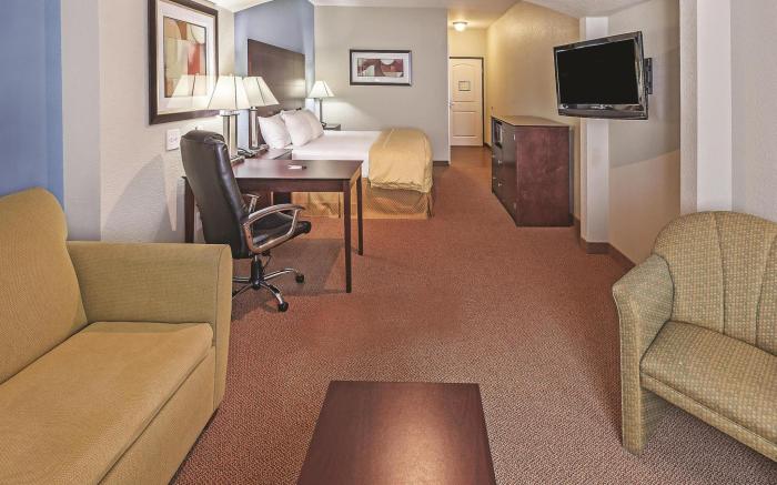 La Quinta Inn & Suites by Wyndham McKinney