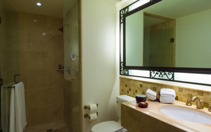Grand Solmar Land's End Resort & Spa
