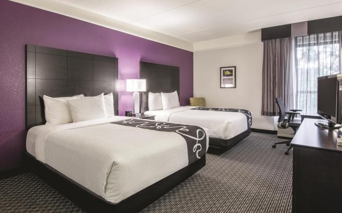 La Quinta Inn & Suites by Wyndham Boston-Andover