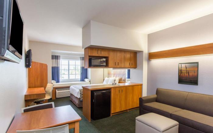 Microtel Inn & Suites by Wyndham Port Charlotte/Punta Gorda