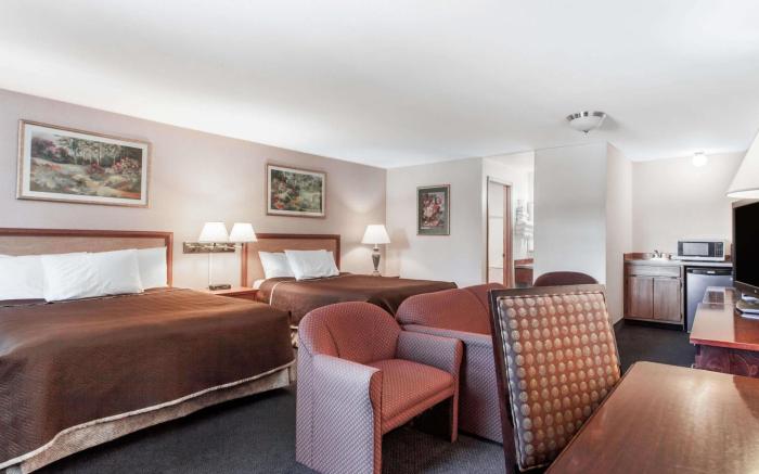 Econo Lodge Edmonds North Seattle