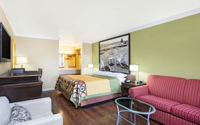 Super 8 By Wyndham Ukiah
