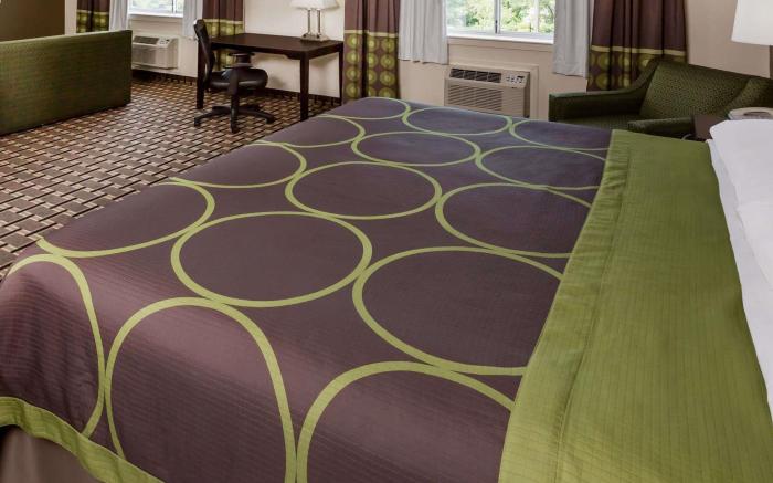 Americas Best Value Inn & Suites Phenix City