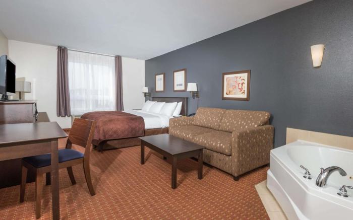 Super 8 By Wyndham Quebec City