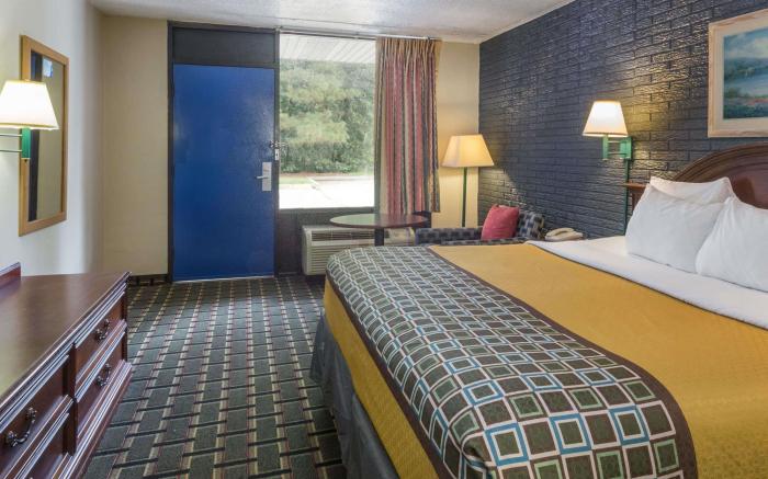 Travelodge by Wyndham Savannah Area/Richmond Hill