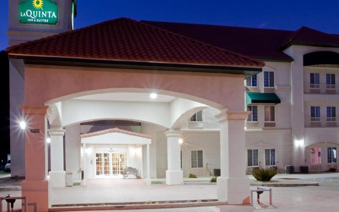 La Quinta Inn & Suites by Wyndham Ruidoso Downs