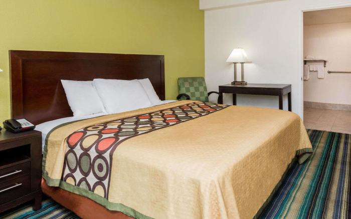 Super 8 By Wyndham Augusta