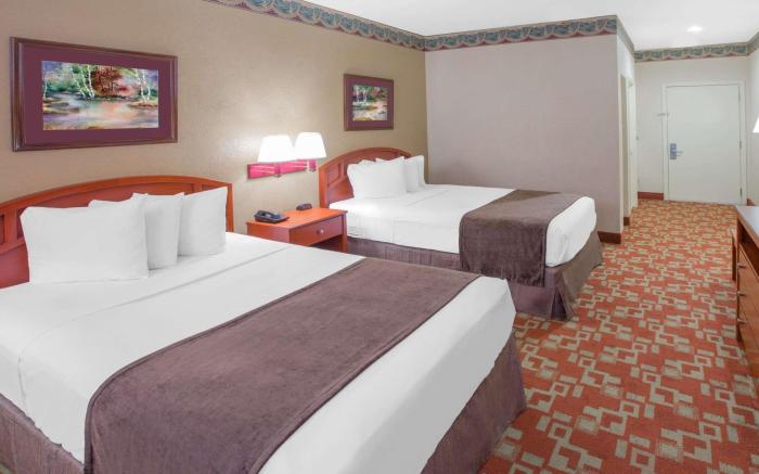 Days Inn by Wyndham Denham Springs-Baton Rouge East
