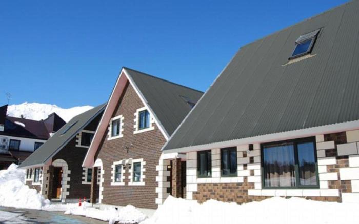 Alpine Chalets Hakuba