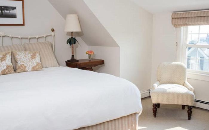 The Beach House Inn