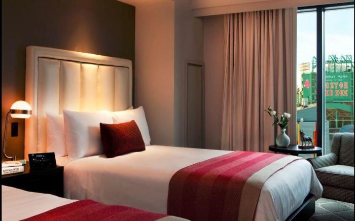 Hotel Commonwealth