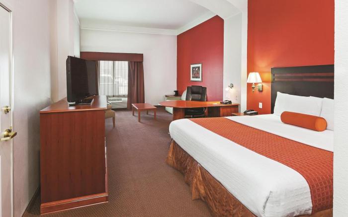 La Quinta Inn & Suites by Wyndham I-20 Longview South