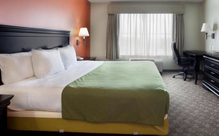 La Quinta Inn & Suites by Wyndham Pharr North McAllen