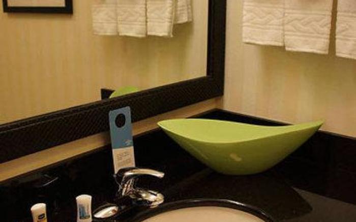 Fairfield Inn & Suites Redding
