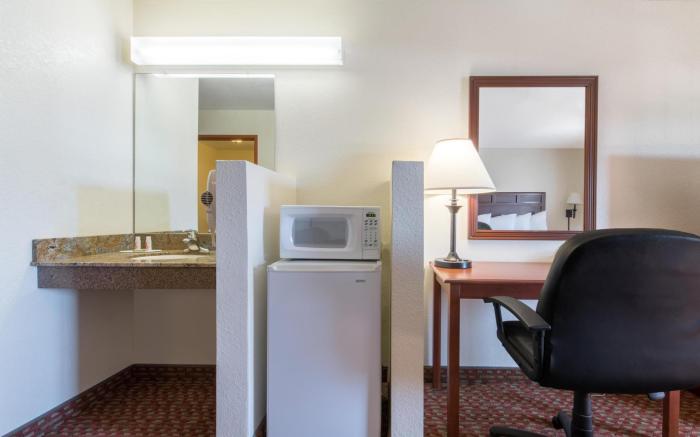 Super 8 By Wyndham Abilene South