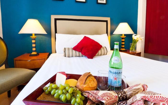 The Alpine Inn & Suites