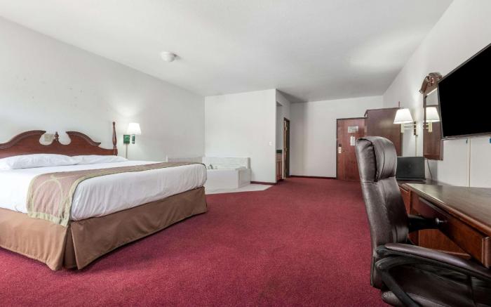 Super 8 By Wyndham Grayson