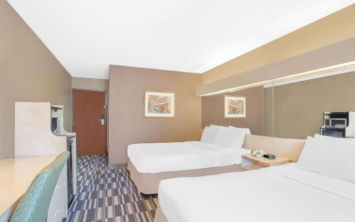 Microtel Inn & Suites by Wyndham Salisbury