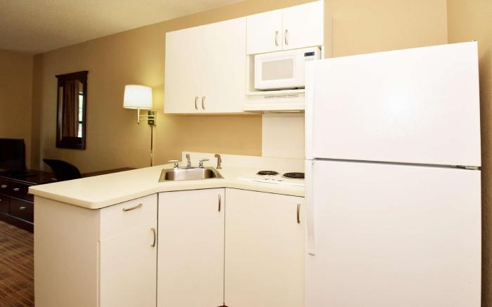 Extended Stay America Select Suites - Appleton - Fox Cities