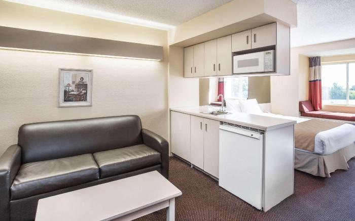 Microtel Inn & Suites by Wyndham Tifton