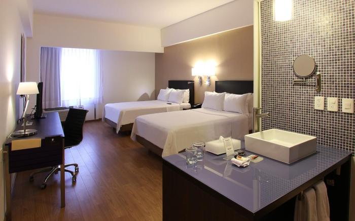 Fiesta Inn Tlalnepantla