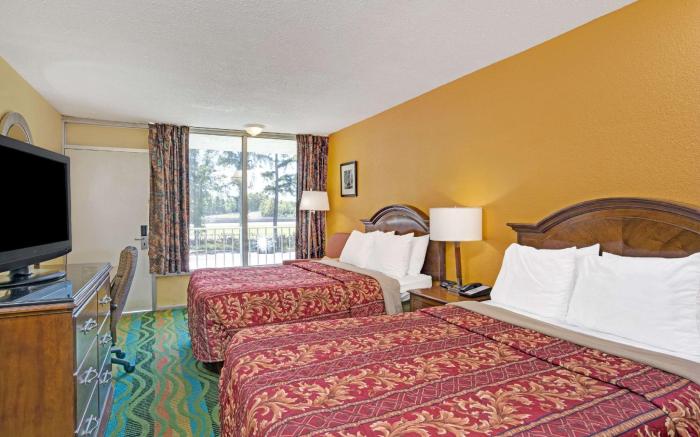 Days Inn by Wyndham Norfolk Military Circle