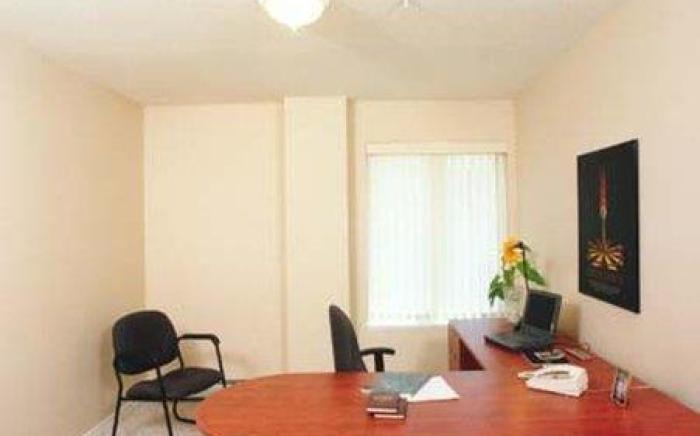 Canterra Suites Hotel