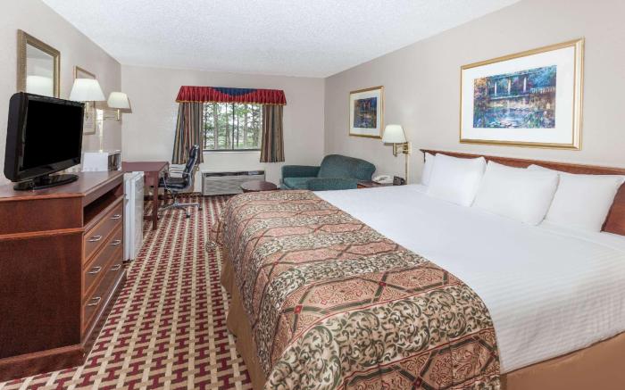 Baymont by Wyndham Smyrna