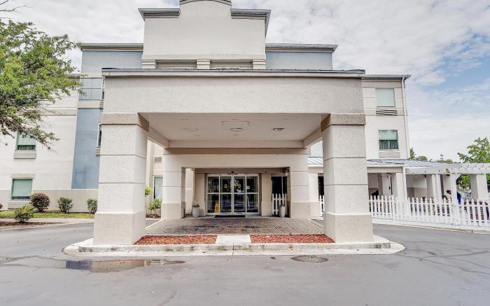 Country Inn & Suites by Radisson, Savannah Southside