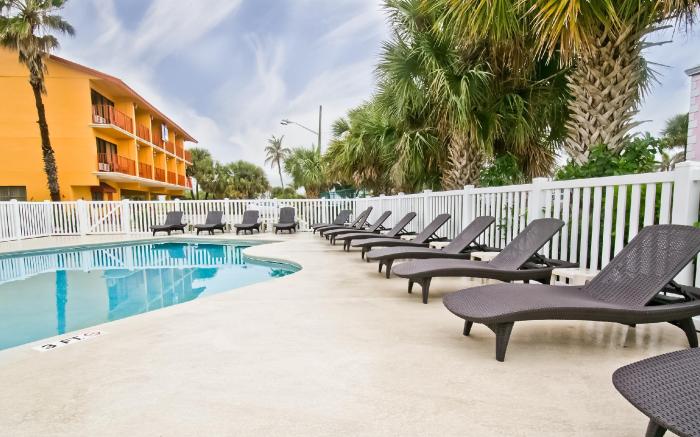 Royal Inn Beach Hutchinson Island