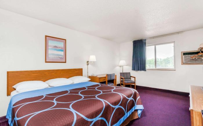 Super 8 By Wyndham Sidney Ny