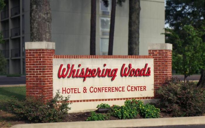 Historic Whispering Woods Hotel & Conference Center