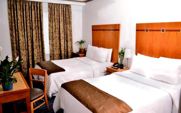 Majestic Hotel South Beach