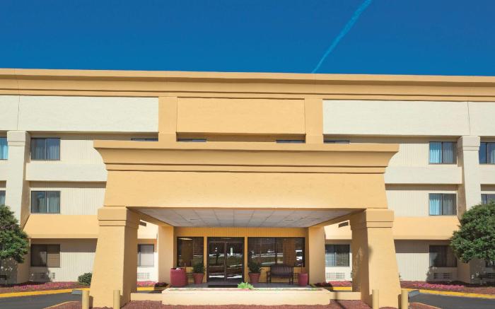 Baymont by Wyndham Meridian