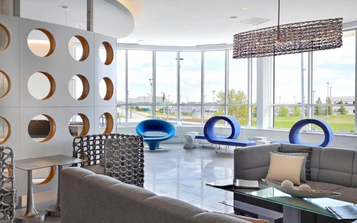Renaissance Edmonton Airport Hotel