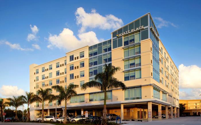 Hyatt Place Miami Airport East