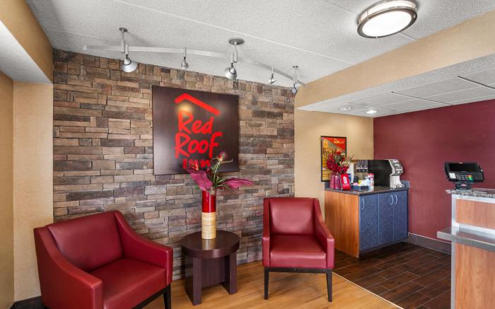 Red Roof Inn Enfield