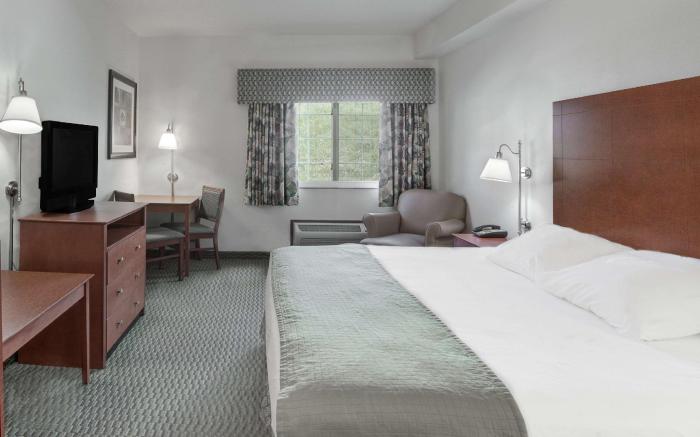 Days Inn by Wyndham Carroll
