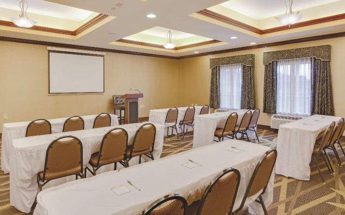La Quinta Inn & Suites by Wyndham Tupelo