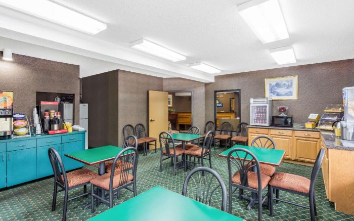 Days Inn by Wyndham Blythewood North Columbia