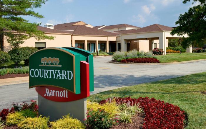 Courtyard St. Louis Creve Coeur