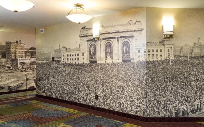 Hotel Westport Kansas City, Tapestry Collection by Hilton
