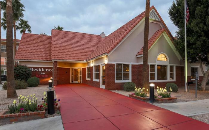 Residence Inn Phoenix Chandler/Fashion Center