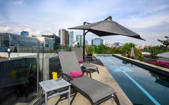 Las Suites Campos Eliseos